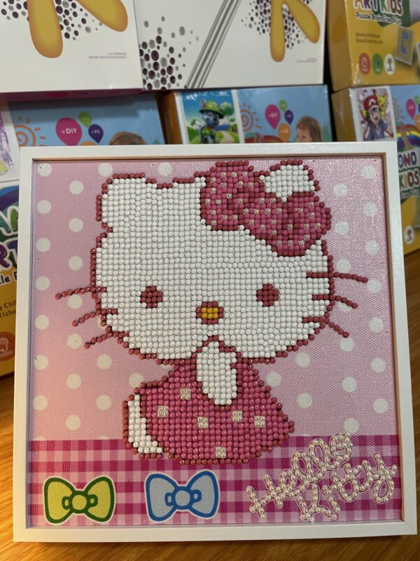 Hellokitty diamond painting with frame free shipping